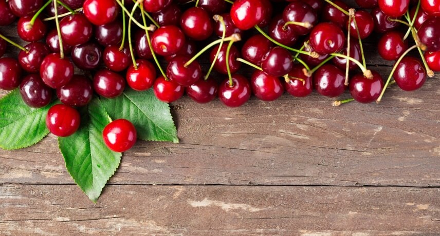 25 fruits of madeira island - cherries